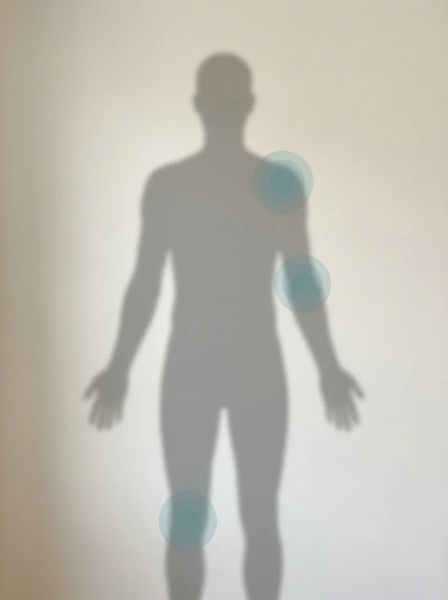 bpc-157 dosage for healing by injury zone — knee, shoulder, and elbow silhouette protocols